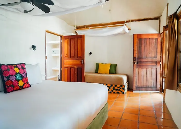 Hotel Zamas 4*